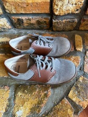 Footmates saddle oxfords.